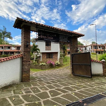 Rancho San Luis, Páramo Exteriör bild