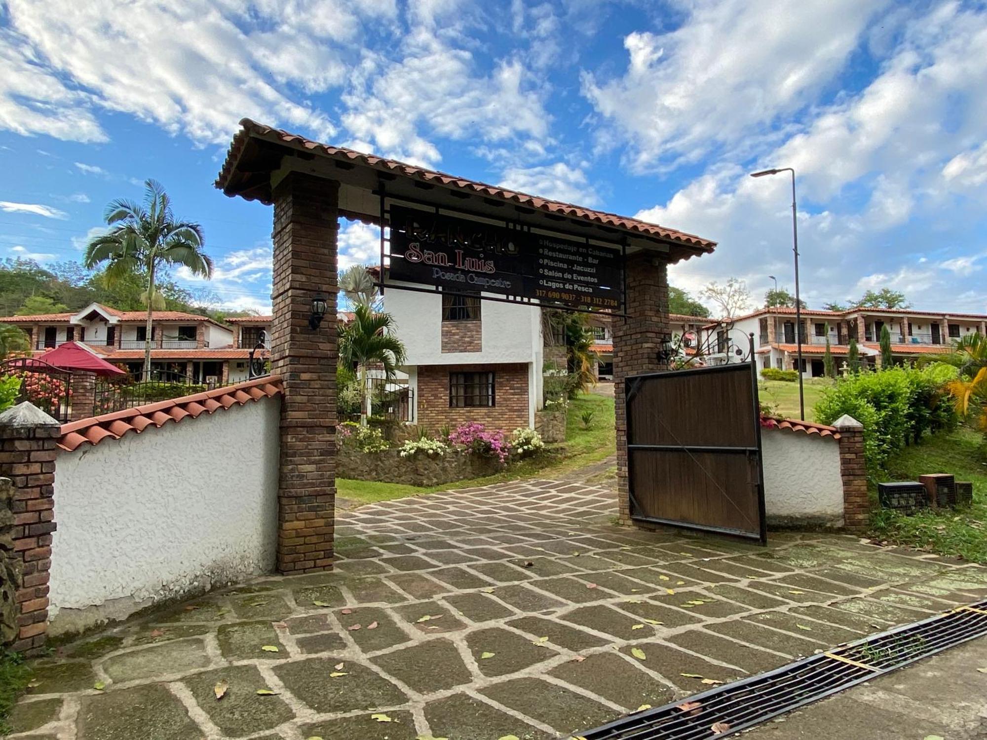 Rancho San Luis, Páramo Exteriör bild